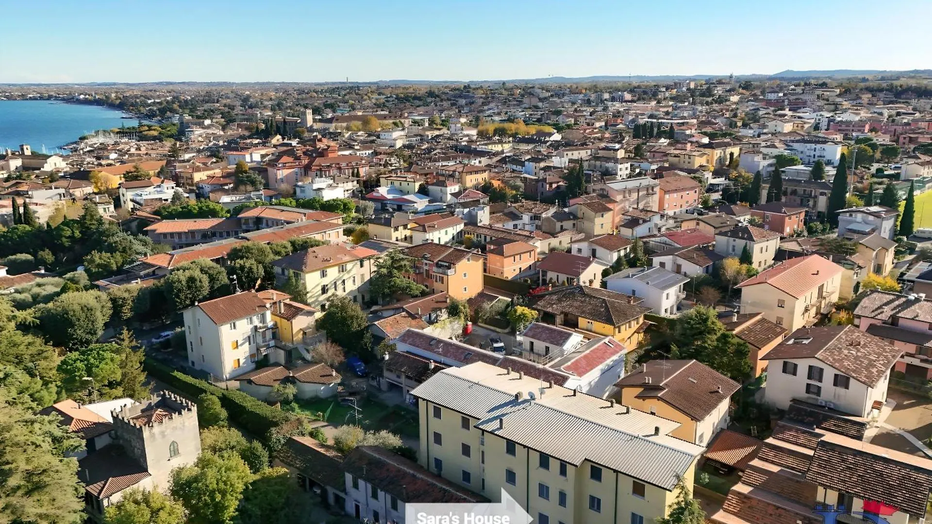 Desenzanoloft Official Partner Marriott Homes & Villas - A Casa Di Sara Family Apartment With Private Parking Desenzano del Garda