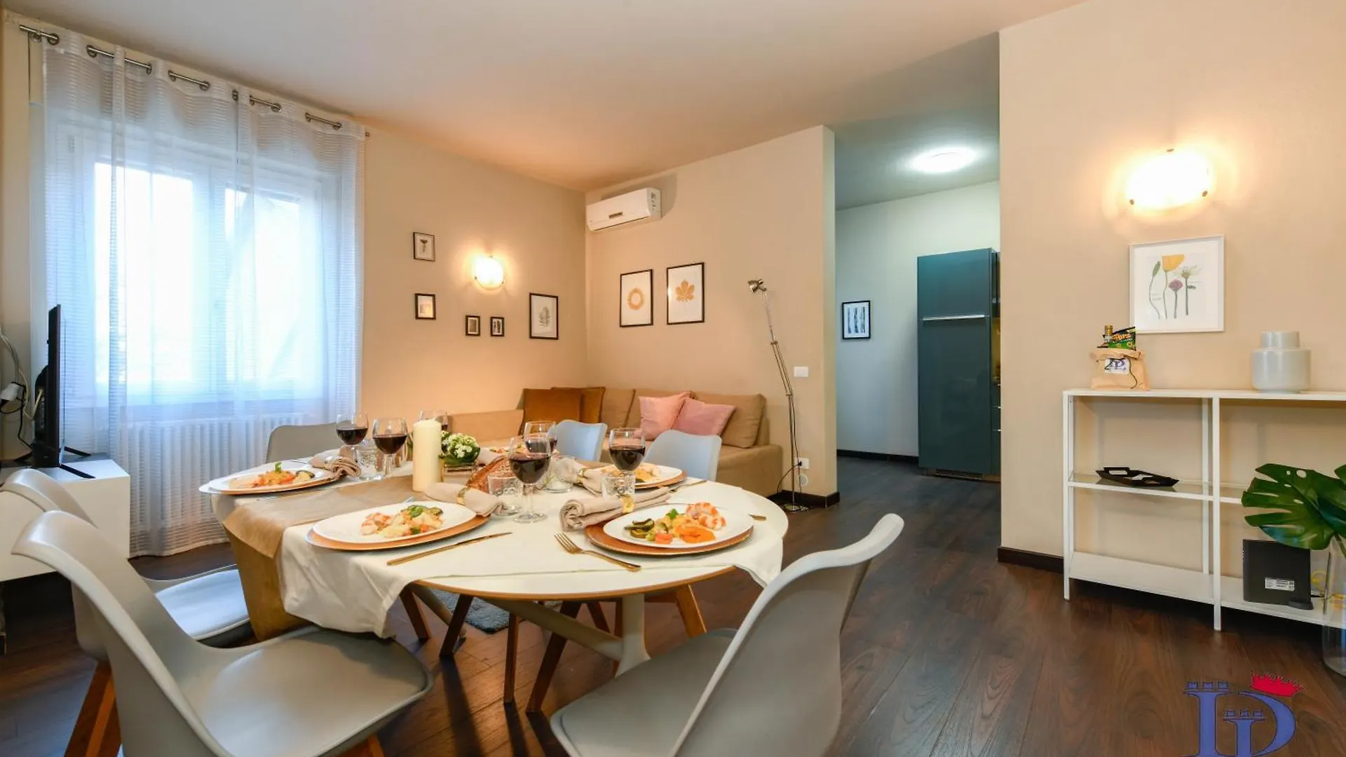 Desenzanoloft Official Partner Marriott Homes & Villas - A Casa Di Sara Family Apartment With Private Parking Desenzano del Garda