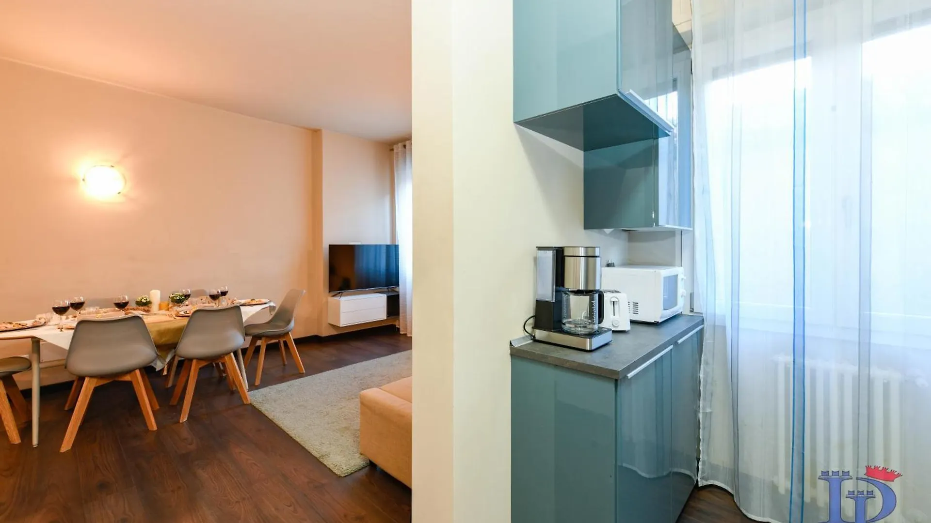 Desenzanoloft Official Partner Marriott Homes & Villas - A Casa Di Sara Family Apartment With Private Parking Desenzano del Garda